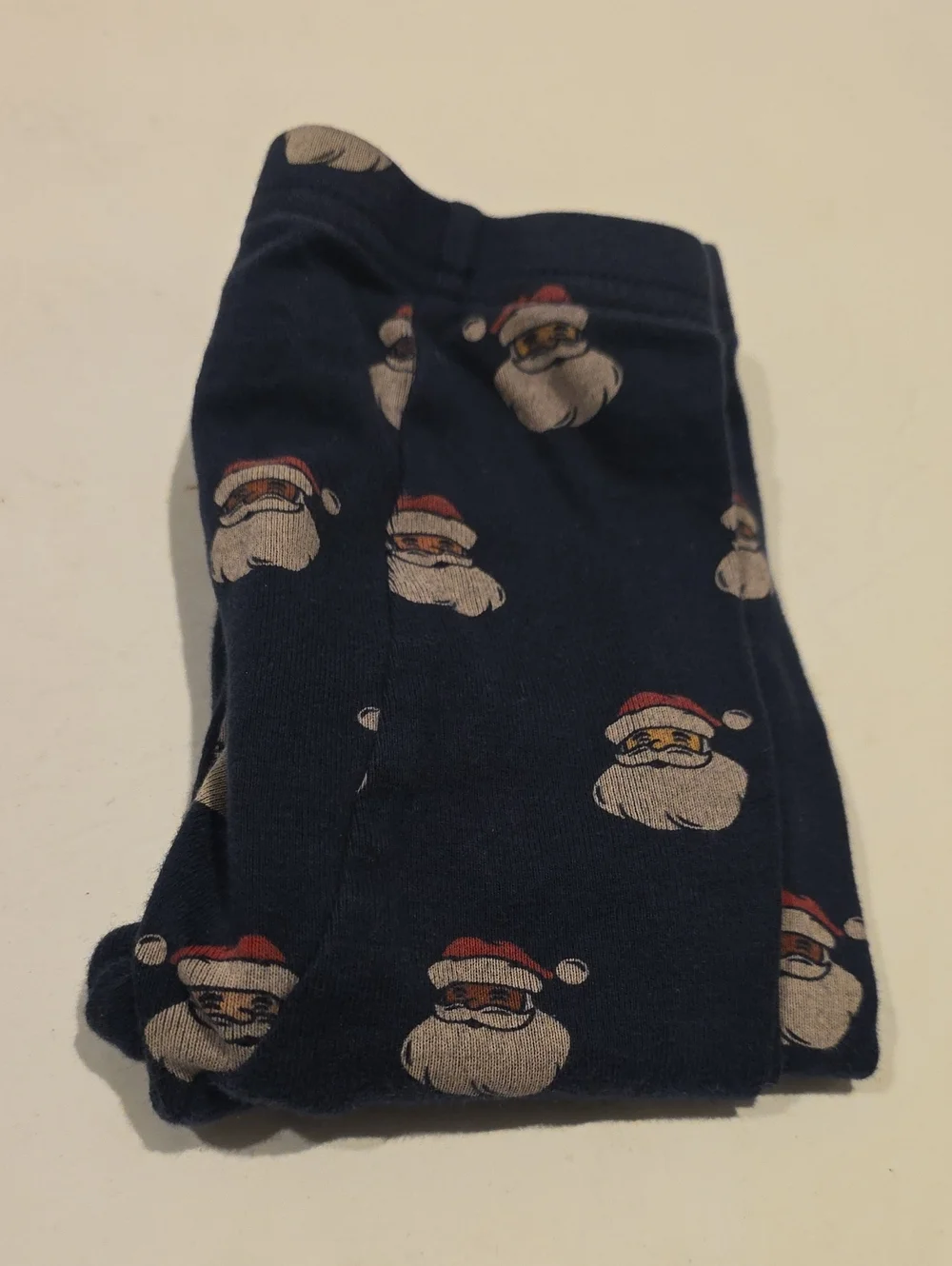 GAP Navy Santa Face Pajama Top with Red Accents Size 4t Black Santa White Santa